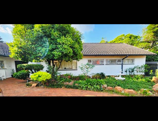 4 BEDROOM FREEHOLD FOR SALE IN ALBERANTE